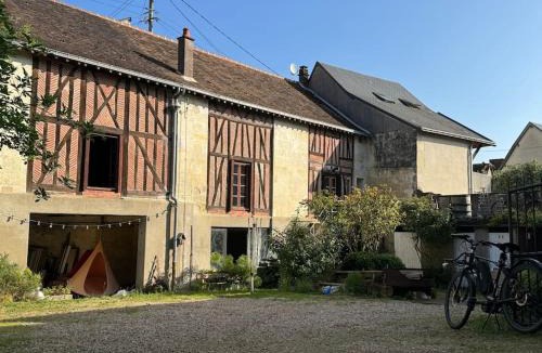 La Chartre-sur-le-Loir House | La Belle Étoile
