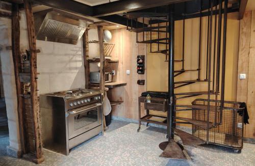 La Chartre-sur-le-Loir House | La Belle Étoile