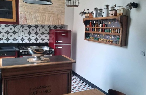 Fragnes Apartment | La Belle Époque