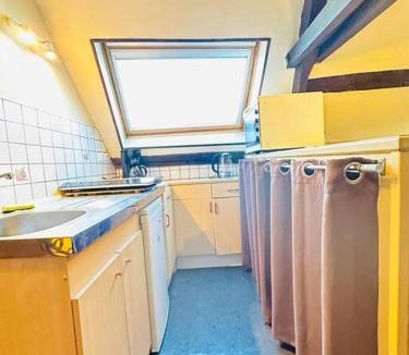 Laon Apartment | La belle époque