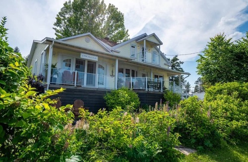 Mauricie House | La Belle Amour du lac avec plage