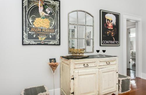 Natchez House | La Belle Bungalow - 2b2b, Pet Friendly with fee