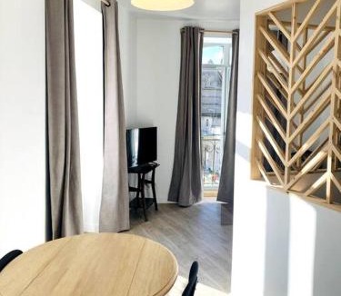 Dinan Apartment | La Belle Consigne - Appartements Dinan Centre Gare