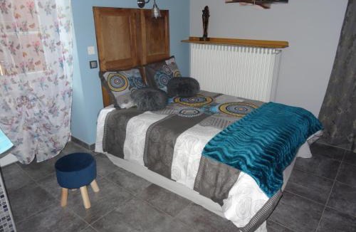 Saint-Bonnet-en-Bresse Bed & Breakfast | LA BELLE D'ANTAN