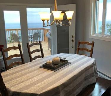 Cloridorme House | La Belle Denise - Perchée sur la mer