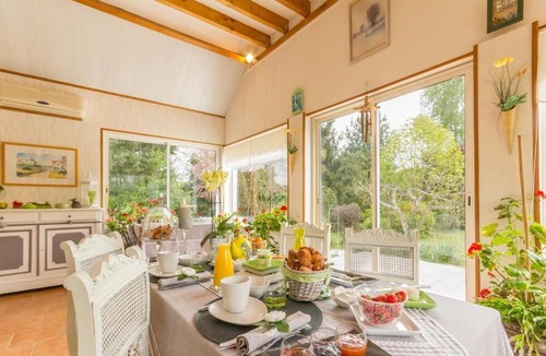 Saint-Andelain House | La Belle des Champs