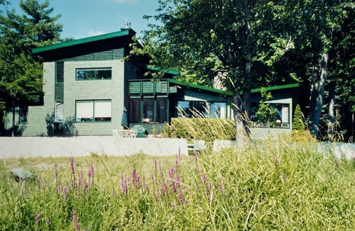 Pointe-Du-Lac Apartment | La Belle du Lac