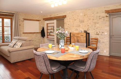 Senlis Apartment | La belle echapee, charme et bike friendly