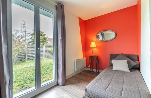 Fleury-les-Aubrais House | La Belle Escale - Maison proche gare et d'Orléans
