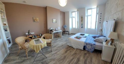 Saintes Bed & Breakfast | La Belle Etoile