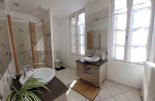 Saintes House | La Belle Etoile