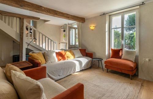 Saint-Georges-sur-Cher House | La Belle France - Maison, Parking, à 200m du Cher
