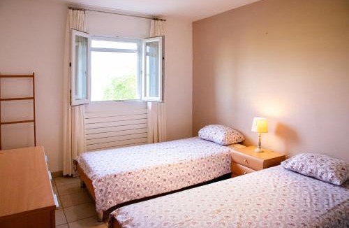 Cottens Ski Chalet | La Belle Ferme