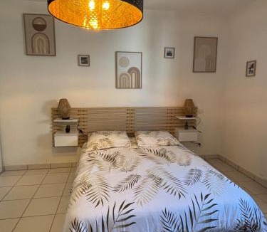 Juncasse - Argoulets Apartment | La Belle Garde