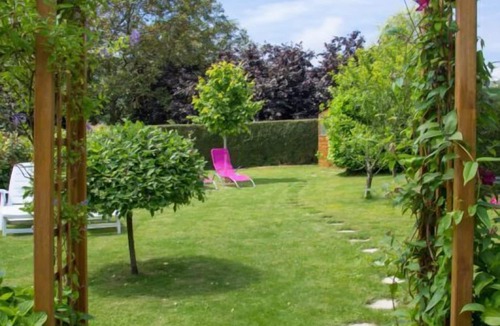 Henon House | La Belle Issue - HENON