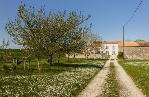 Vergne House | La Belle Parenthèse à la Rochelle