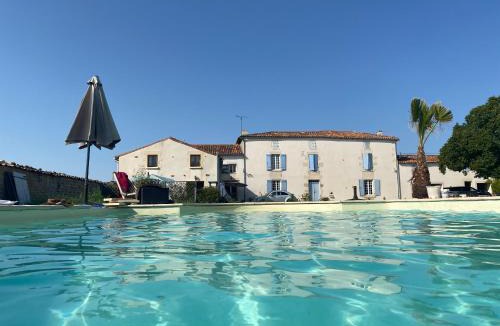 Vergne House | La Belle Parenthèse