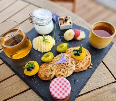 Senac House | La Belle Ronde