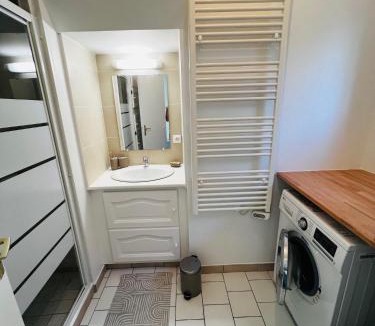 Montreuil-Bellay House | La Belle Tuffière