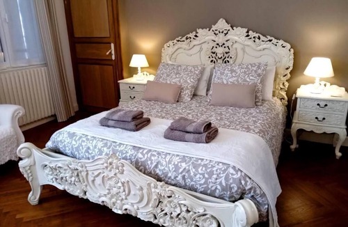 Exideuil Bed & Breakfast | La Belle Vienne