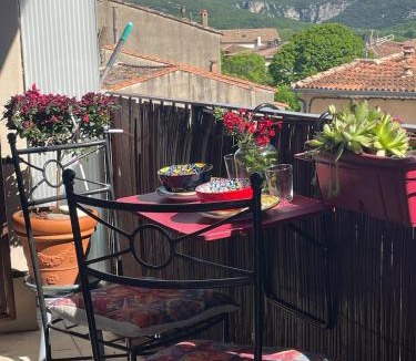 Ganges Apartment | La Belle Vue