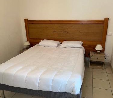 Trebas Apartment | La belle vue - piscine - clim