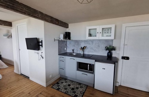 Courtoisville-Sillon-Moka Apartment | La Bellevue by Interhome