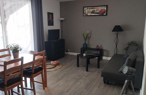 Saint-Florent-le-Vieil Apartment | La Bellière