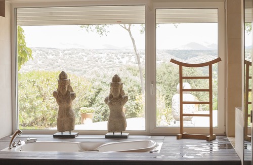Aldea del Fresno House | La Bellota Farm: Luxury rural accomodation in Madrid