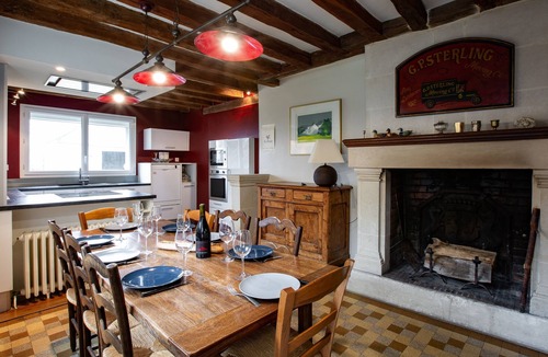 Saint-Cyr-en-Bourg House | La Belonnerie - Grande maison pour 13