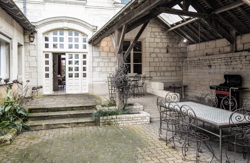 Saint-Cyr-en-Bourg House | La Belonnerie - Grande maison pour 13