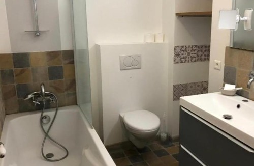 Arbuissonnas Hotel | La Benoîte