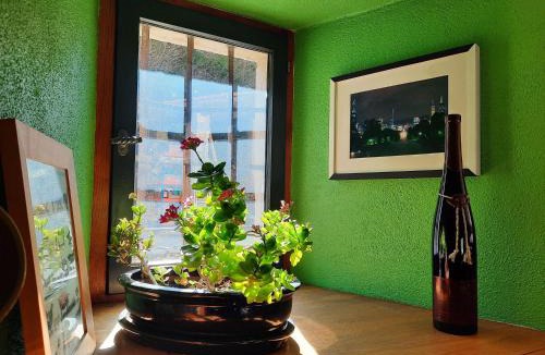 Menee House | La Bergerie à Menée