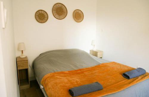 Vermelles Apartment | La Bergerie - 2 chambres - RDC - terrasse - parking