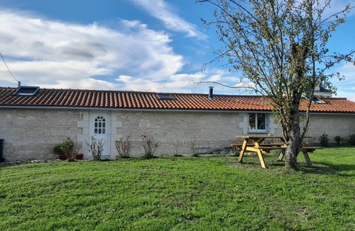 Coussay House | La Bergerie - Coussay