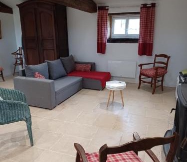 Marnay House | La bergerie de Genouse