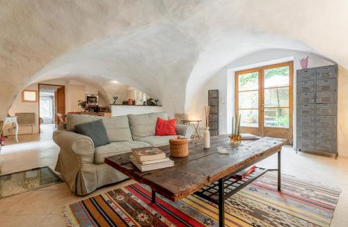 Lussan Apartment | La Bergerie