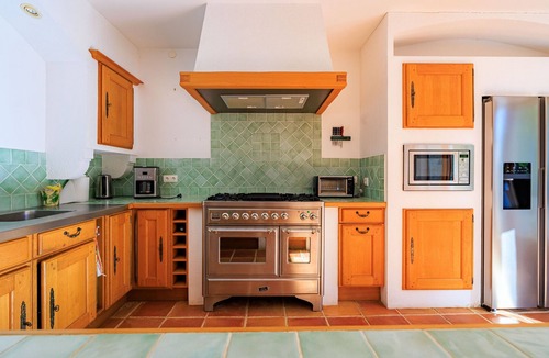 Tourrettes-sur-Loup Villa | La Bergerie – Southern charm all year round