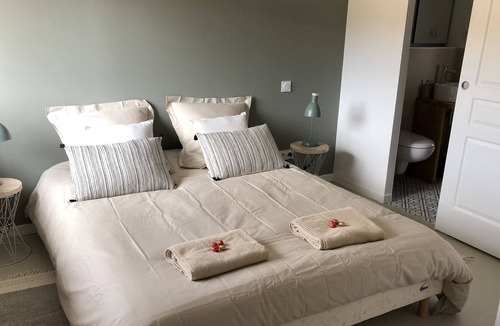 Arjuzanx House | La Bergerie, sleeps 8/10, nature, calm and comfort