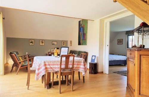 Pennedepie Apartment | La Bergeronnette - Domaine d'APREVAL - Campagne