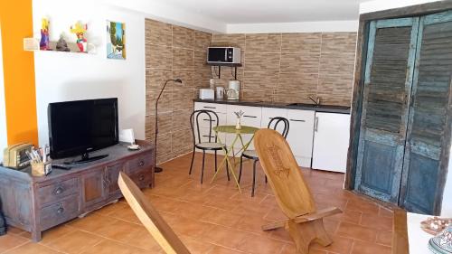 Saint-Martin-d'Ardeche House | La berraudiere