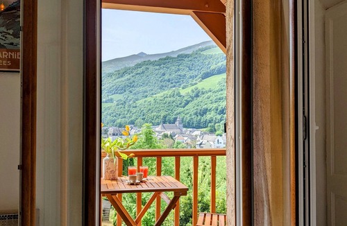 Campan Ski Chalet | La Bigourdane - Large comfortable Gîte & Spa