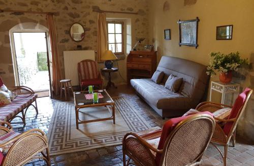 Mauleon House | La Blandinière