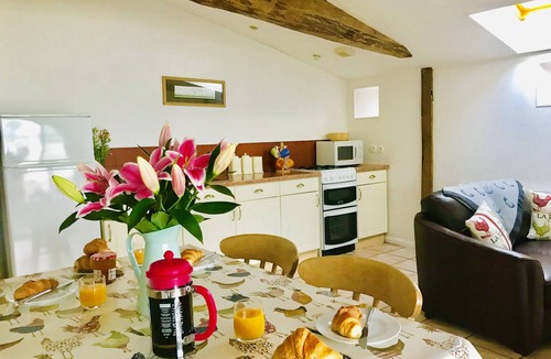 La Chapelle-Saint-Etienne House | La Blatière The stables-pool, sauna&gym-games room,rural setting close to it all