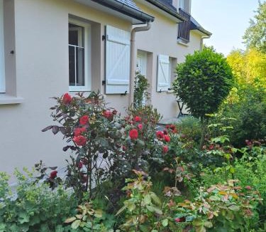 Duault House | La bleue