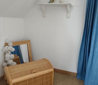 Duault House | La bleue