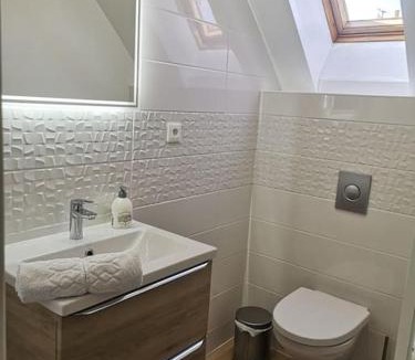 Jouy House | La Bohème - Maison + Parking (Portes de Chartres)