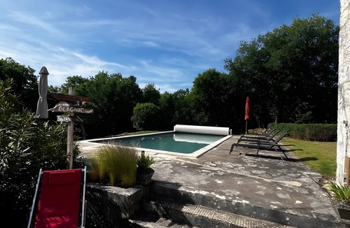 Fauroux House | La Boissière – Peaceful White Stone Retreat with Pool and Air Conditioning