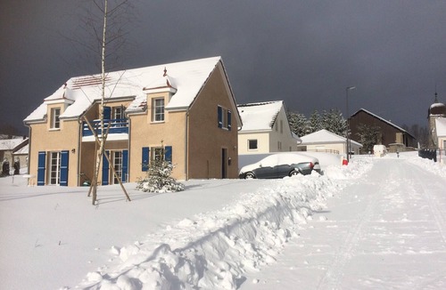 Laviron Villa | La Bombonière