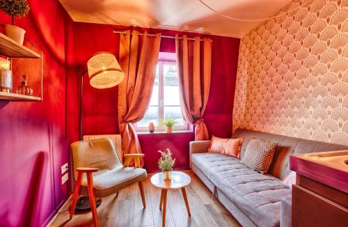 Centre Ancien Apartment | La Bonbonnière, Bleue ou Rose